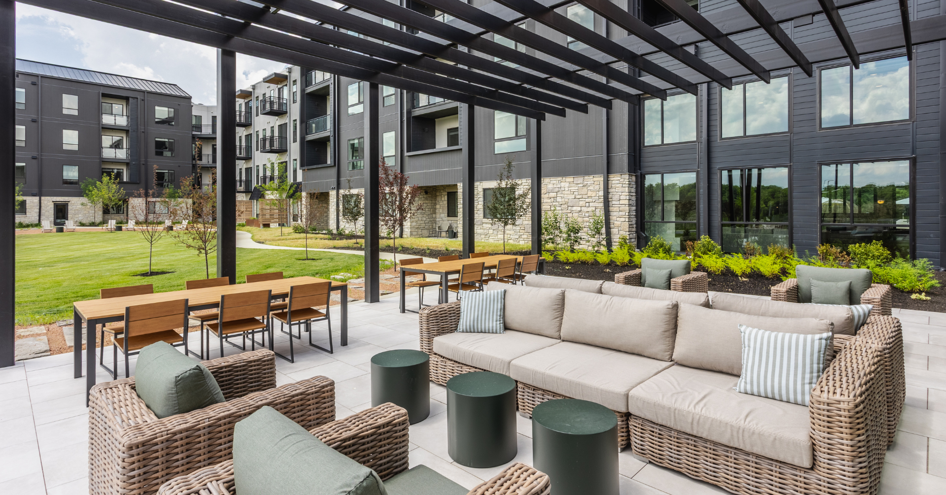 1920x1005 Satellite Photos (4)